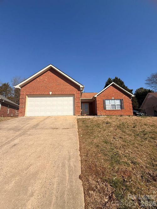 4014 Racoon Court, Matthews, NC, 28105 | Card Image