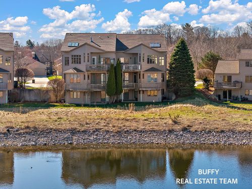 1671 E Harbour Towne Cir, Muskegon, MI, 49441-6409 | Card Image