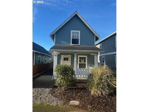 4330 Se Harborton St, South Beach, OR, 97366-9696 | Card Image
