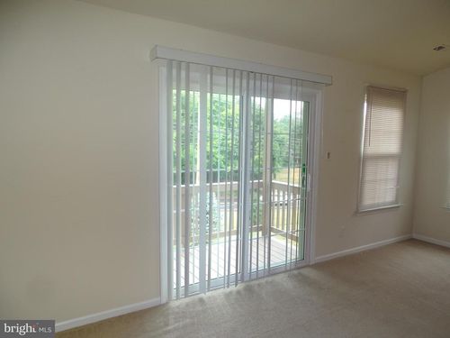 1404 Beacon Hill Dr, HOLLAND, PA, 18966-2536 | Card Image