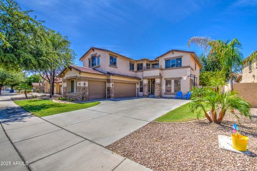 4609 E Ironhorse Rd, Gilbert, AZ, 85297-5544 | Card Image