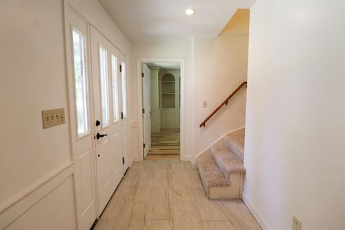 2032 Hartford Ave, Wilder, VT, 05088-3003 | Card Image