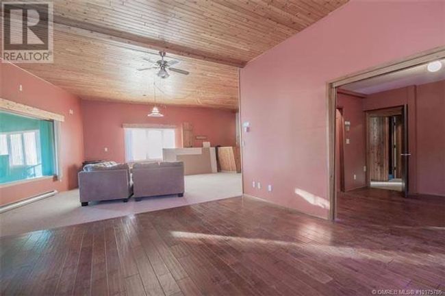 5305 Meadow Creek Cres, House other with 4 bedrooms, 3 bathrooms and 5 parking in Celista BC | Image 70
