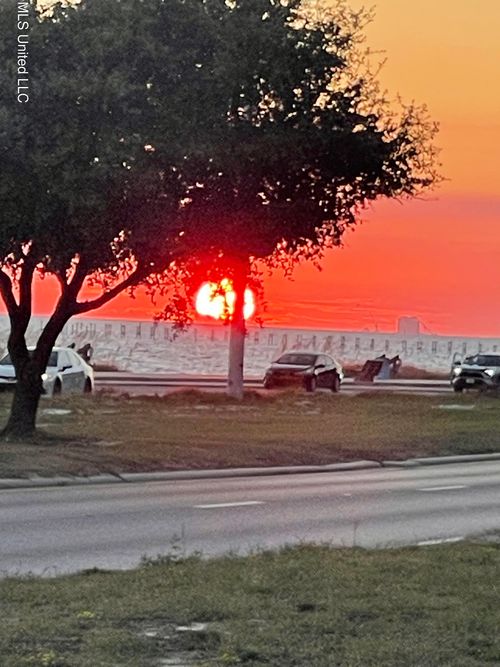 apt-204-1282 Beach Blvd, Biloxi, MS, 39530-3654 | Card Image