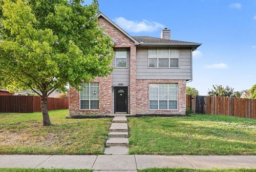 10700 Castle Dr, Frisco, TX, 75035-6779 | Card Image