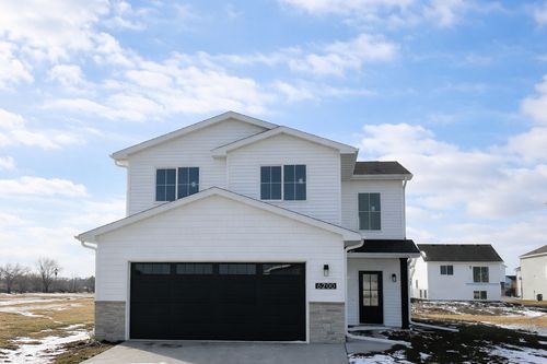 6200 86th Ave S, Horace, ND, 58047-2924 | Card Image