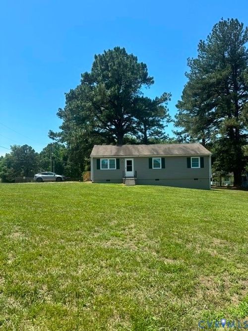 19705 Dorothy Cir, Dinwiddie, VA, 23841-3452 | Card Image