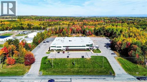 1850 Vanier Blvd, Bathurst, NB, E2A7B7 | Card Image