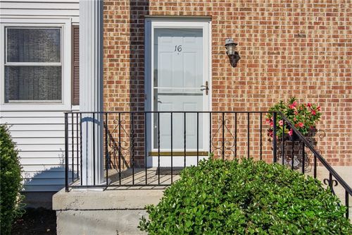 16 Scenery Lane, Johnston, RI, 02919 | Card Image