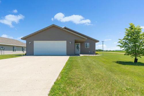 114 8th St S, Hoffman, MN, 56339-2001 | Card Image