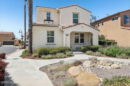 2922 Encina Ln, Simi Valley, CA, 93065-4784 | Card Image