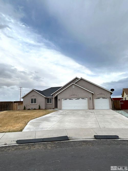 1931 Six Iron Ct, Fernley, NV, 89408-6618 | Card Image
