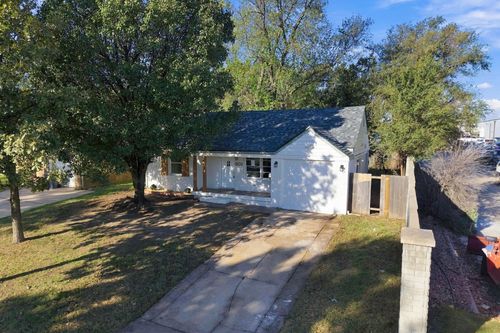 601 S Calhoun St, Wichita, KS, 67207-2203 | Card Image