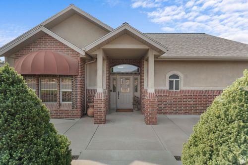1057 W 5150 S, Riverdale, UT, 84405-3730 | Card Image