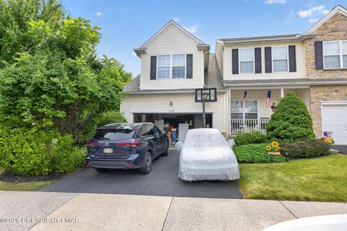 142 Willow Dr, EASTON, PA, 18045-7477 | Card Image