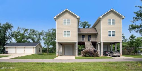 a-153 Markham Dr, Gulfport, MS, 39507-1339 | Card Image