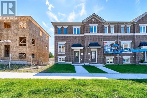 22 Nady Lane, Clarington (Newcastle), ON, L1B0X4 | Card Image