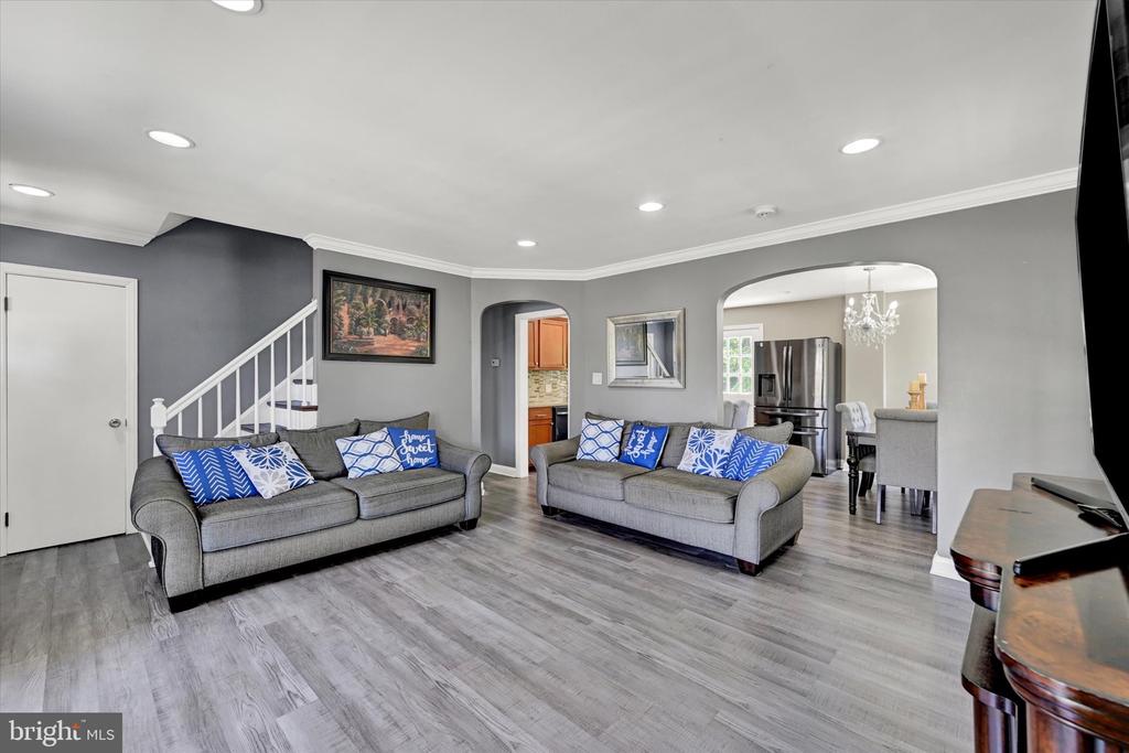Residential in GWYNN OAK 2