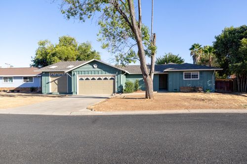 2545 Vernaccia Circle, Rancho Cordova, CA, 95670 | Card Image
