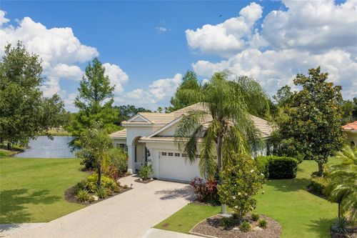 15422 Helmsdale Pl, LAKEWOOD RANCH, FL, 34202-5624 | Card Image