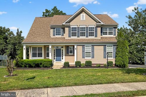 43240 Heavenly Cir, LEESBURG, VA, 20176-5039 | Card Image