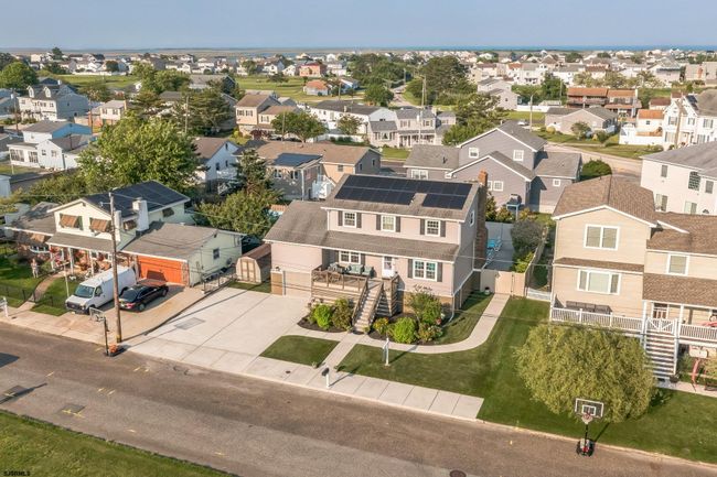 203 Lincoln Dr, House other with 4 bedrooms, 3 bathrooms and null parking in Brigantine NJ | Image 5