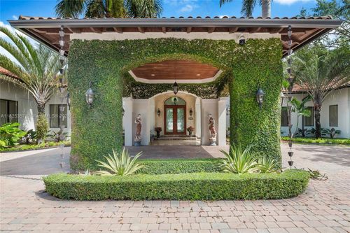 7405 Sw 104th St, Pinecrest, FL, 33156-3140 | Card Image