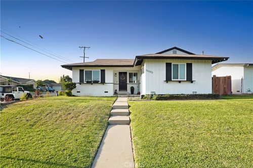 15003 Crestoak Dr, La Mirada, CA, 90638 | Card Image