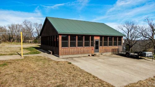 498 King Rd, Bradleyville, MO, 65614-3893 | Card Image