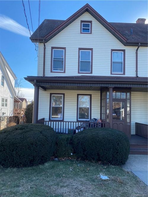 454 Westchester Ave, Port Chester, NY, 10573-2805 | Card Image