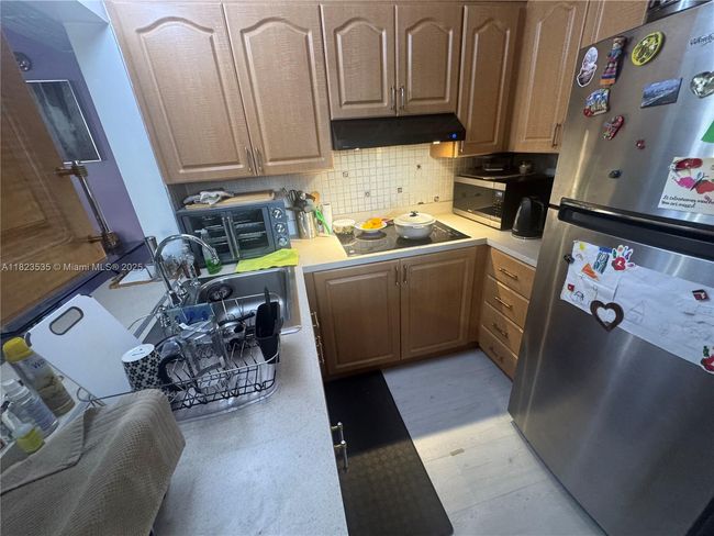 APT-13 - 6515 W 27 Th Ct, Condo with 2 bedrooms, 2 bathrooms and null parking in Hialeah FL | Image 8