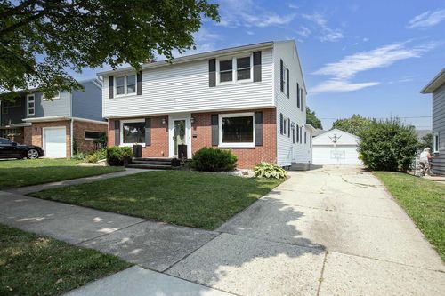 336 E Pershing Street, APPLETON, WI, 54911 | Card Image