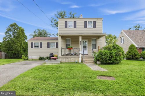 220 Orlemann Ave, ORELAND, PA, 19075-1618 | Card Image