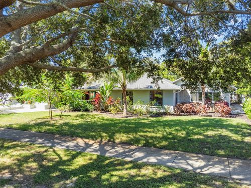 1807 55th St S, Gulfport, FL, 33707-4153 | Card Image