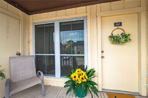 287-1500 Bay Area Blvd, Houston, TX, 77058-2100 | Card Image