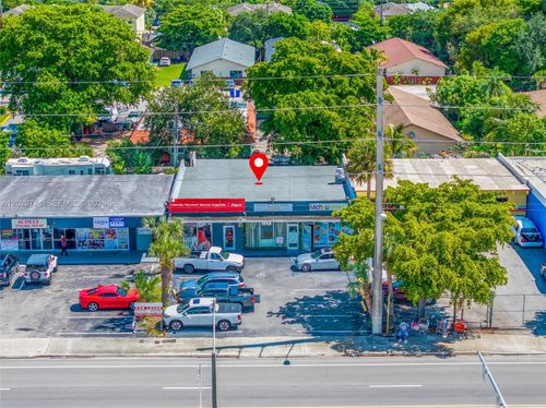 1026 Nw 9th Ave, Fort Lauderdale, FL, 33311-6221 | Card Image