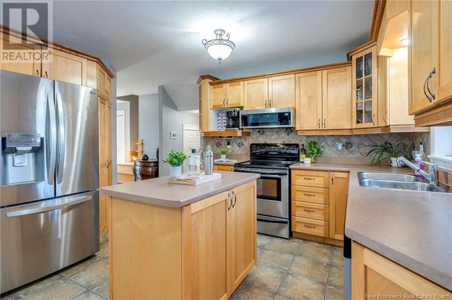 44 Rue Du Ruisseau, House other with 4 bedrooms, 2 bathrooms and null parking in Dieppe NB | Image 18