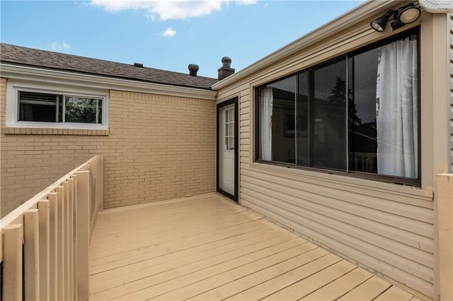 1028 Roseanne Ave, House other with 3 bedrooms, 2 bathrooms and 5 parking in Pittsburgh PA | Image 38