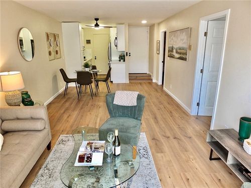 unit-149-3565 Linden Ave, Long Beach, CA, 90807-4527 | Card Image