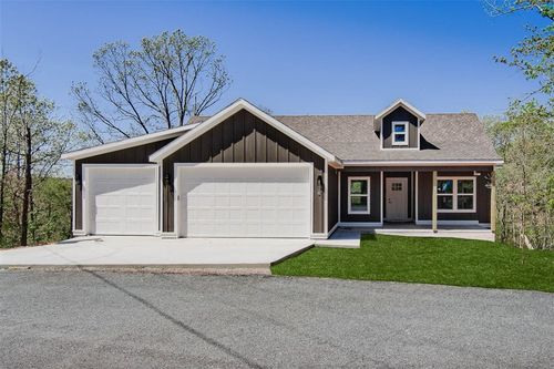 4 Clackmannan Ln, Bella Vista, AR, 72715-6104 | Card Image