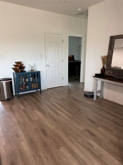 211 West, Merkel, TX, 79536-4723 | Card Image