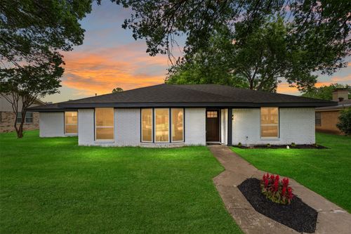 2118 Redondo Dr, Mckinney, TX, 75071-2832 | Card Image