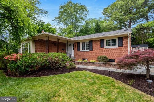 2106 Basset St, ALEXANDRIA, VA, 22308-2709 | Card Image