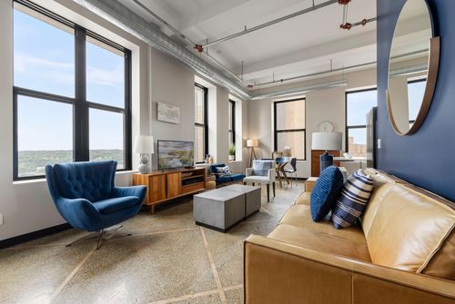 unit-1009-350 Saint Peter St, Saint Paul, MN, 55102-1519 | Card Image