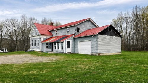 15 Daniels Rd W, Irasburg, VT, 05845-9550 | Card Image