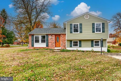 8072 Red Jacket Way, Jessup, MD, 20794-9020 | Card Image