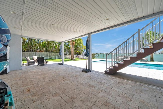 Covered lanai | Image 87