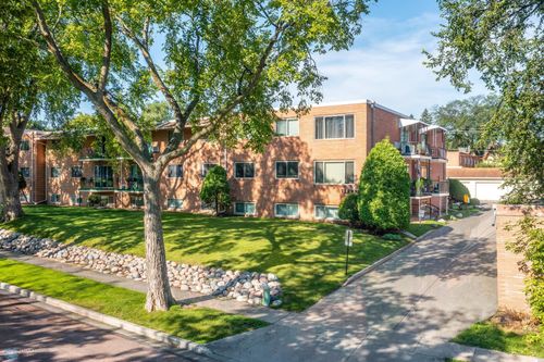 apt-2-605 7th St S, Fargo, ND, 58103-2762 | Card Image
