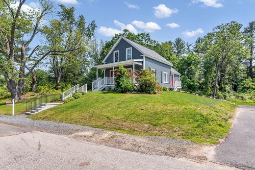 24 Jefferson St, Derry, NH, 03038-2219 | Card Image