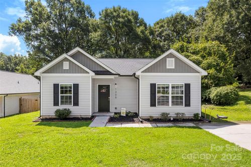 1305 Jay Ave, Gastonia, NC, 28052-2029 | Card Image